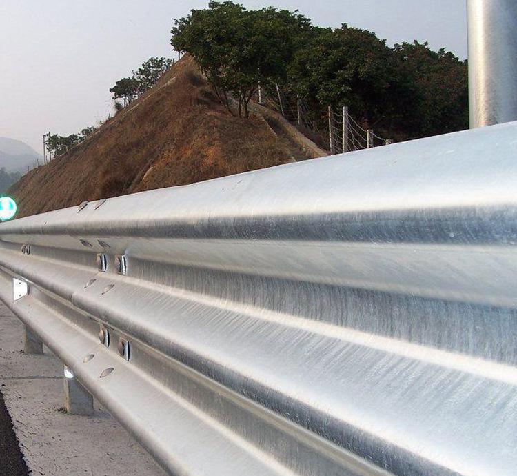 ���λ�������